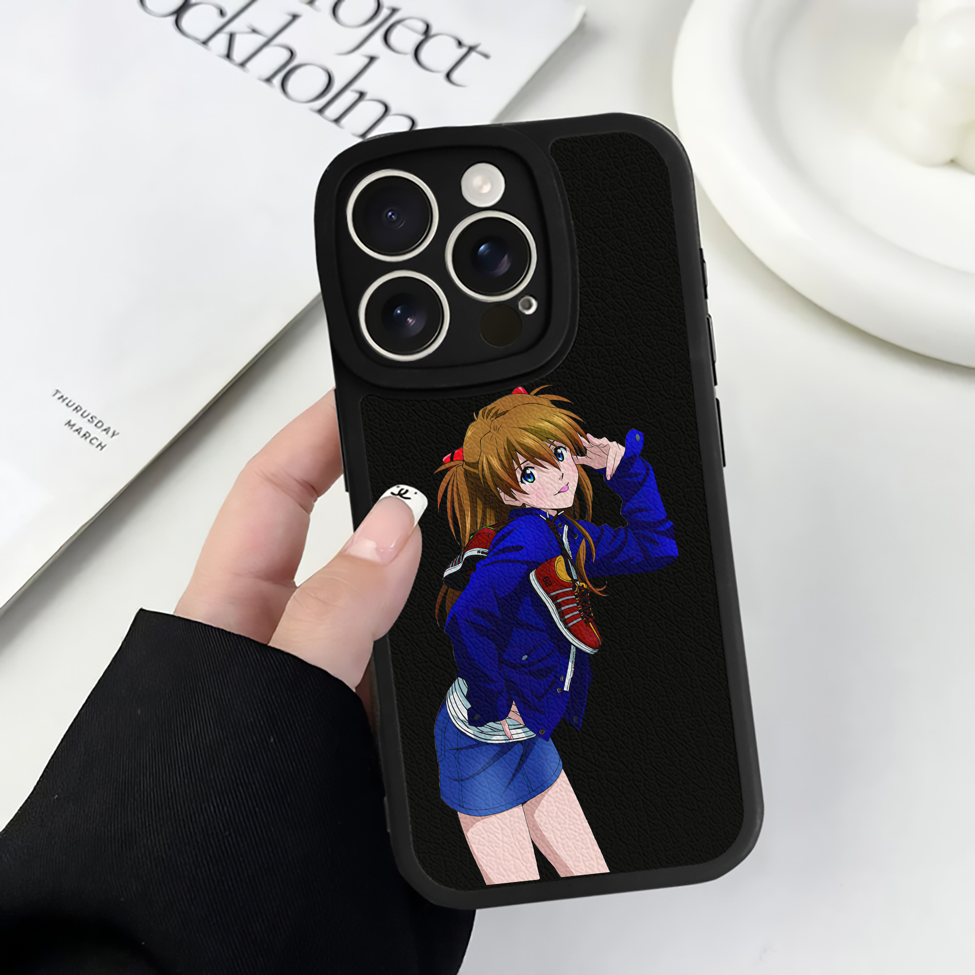 （画像用） EVA 新世紀エヴァンゲリオン 【iPhone 16シリーズ対応】シリコンスマホケース（レザー調） 材質：シリコン